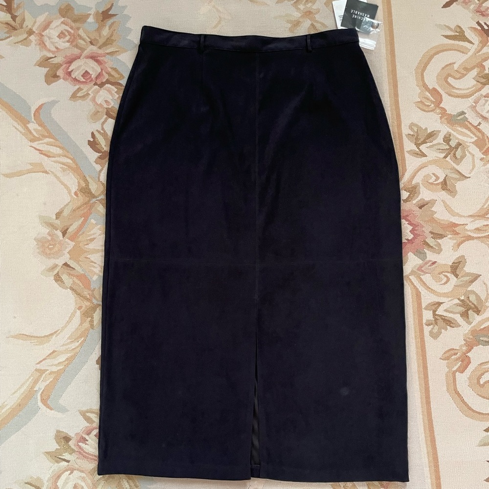 New with tags, black skirt, size 18 by Sag Harbor